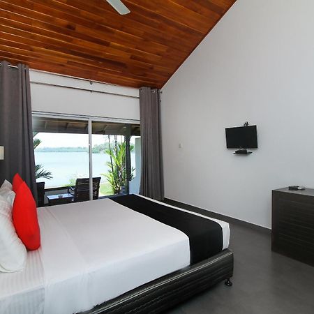 Kalla Bongo Lake Resort Hikkaduwa Camera foto