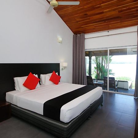 Kalla Bongo Lake Resort Hikkaduwa Camera foto