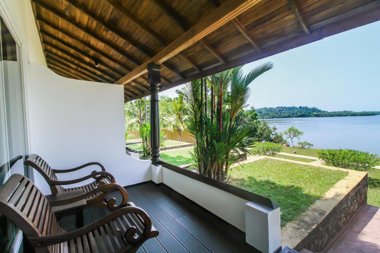 Kalla Bongo Lake Resort Hikkaduwa Esterno foto