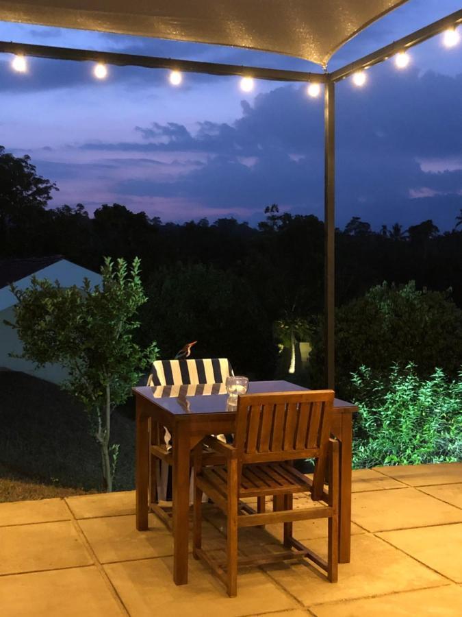 Kalla Bongo Lake Resort Hikkaduwa Esterno foto
