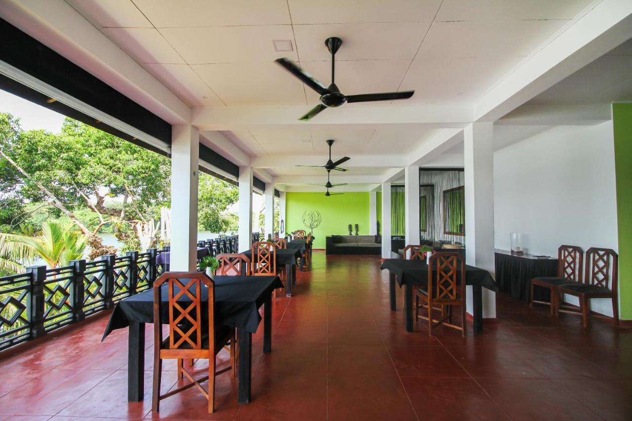 Kalla Bongo Lake Resort Hikkaduwa Esterno foto