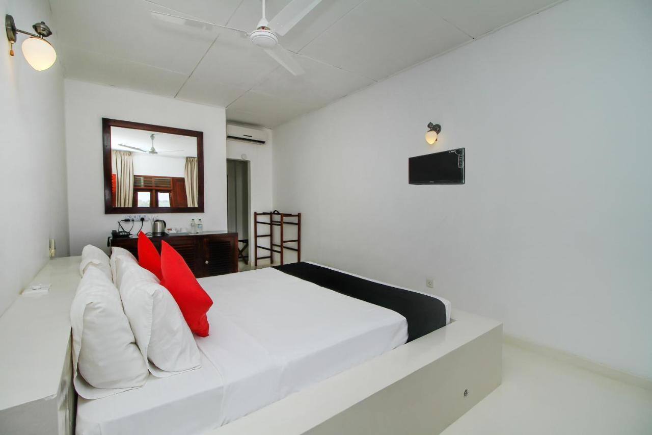 Kalla Bongo Lake Resort Hikkaduwa Esterno foto
