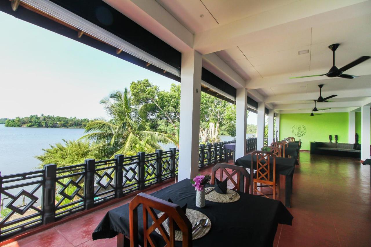 Kalla Bongo Lake Resort Hikkaduwa Esterno foto